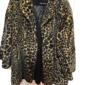 Vintage FUR / SEARLE COAT - Medium